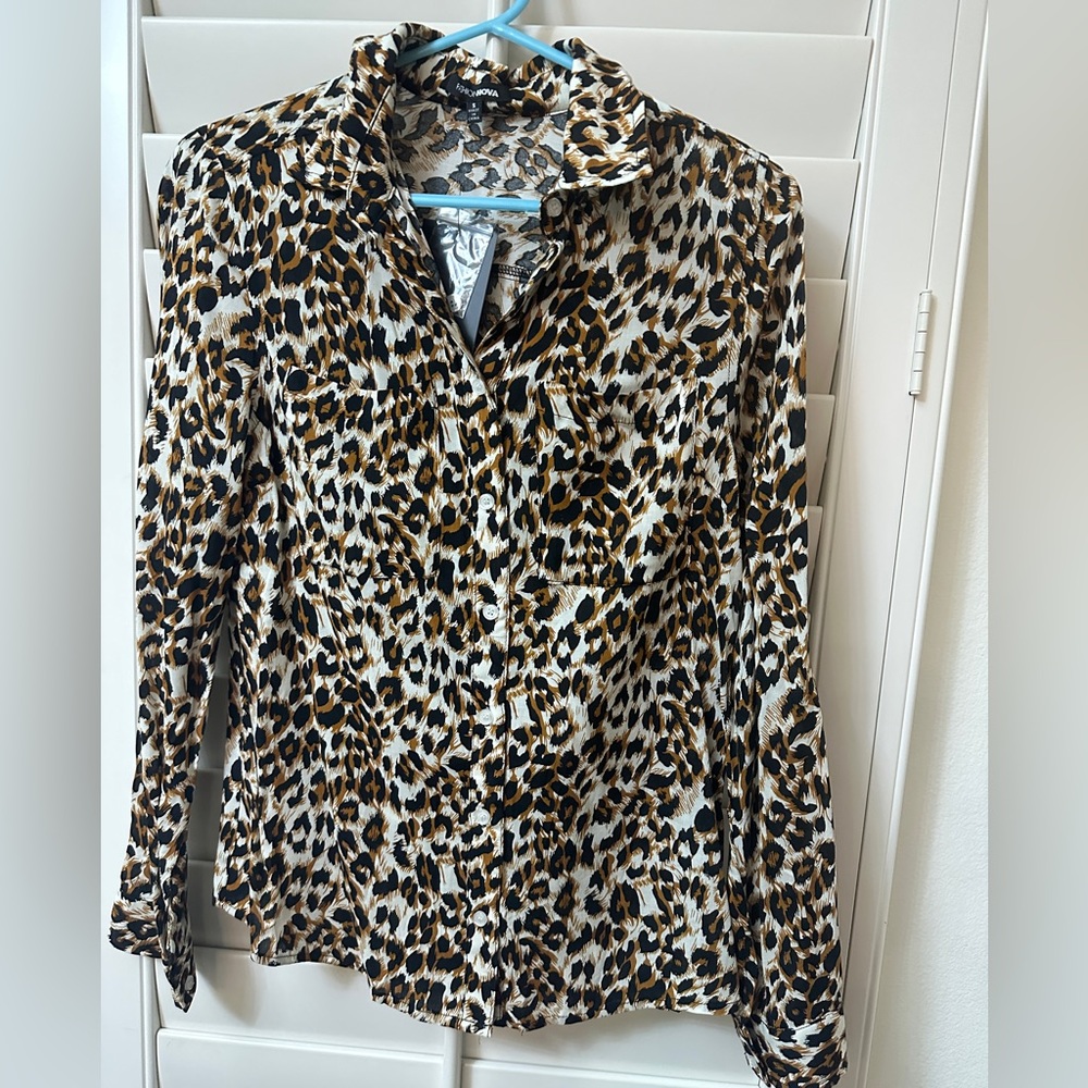 Women’s leopard blouse button down